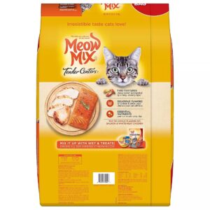 Meow Mix Tender Centers Salmon and Chicken Dry Cat Food, 26 lbs. - Image 2